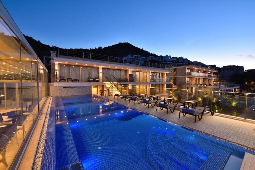 Фото Spektr Boutique Hotel & Spa 4+* 4*