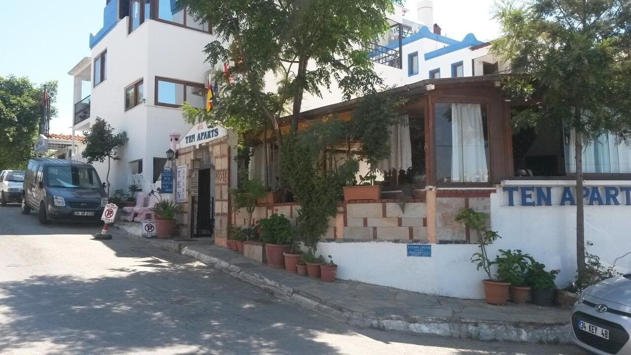 Fotografii Ten Apart Hotel 3*