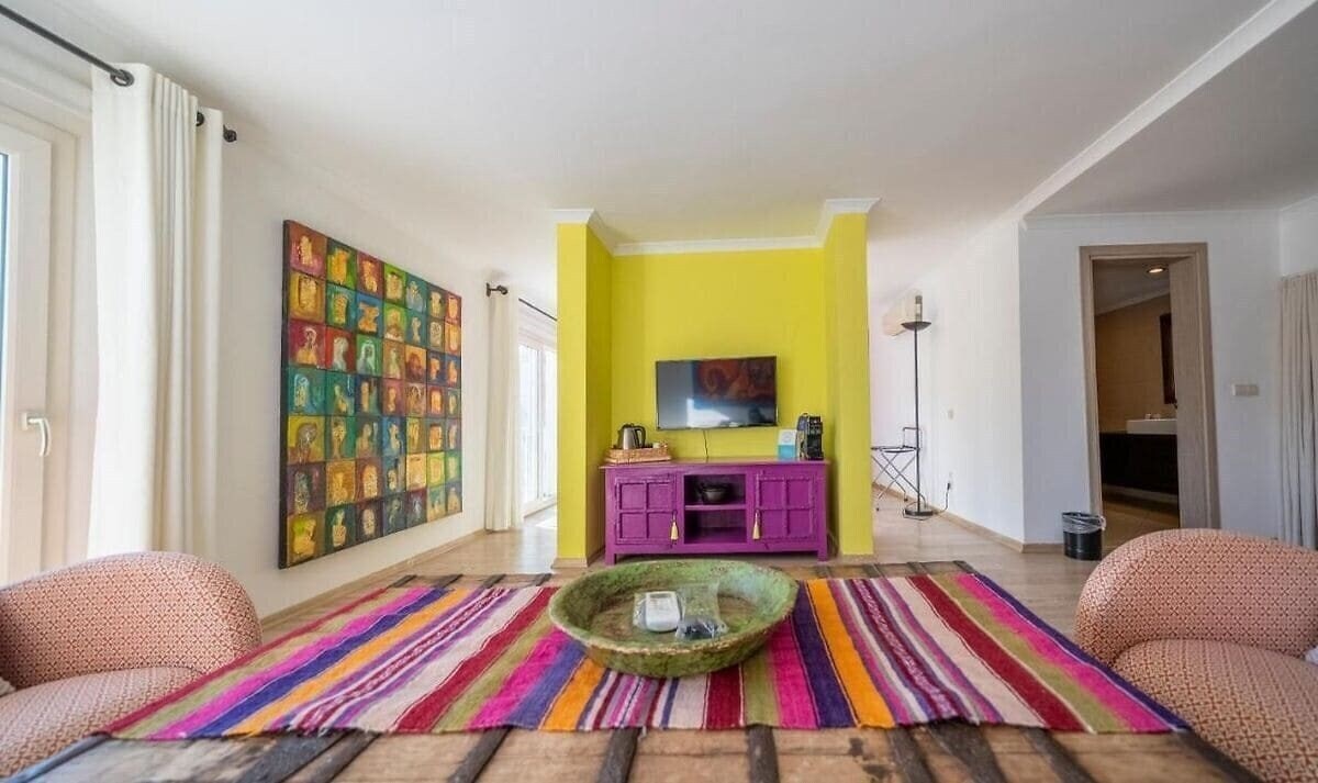 Картинка Toka Bodrum Hotel & Beach Club (ex. Casa Hermanas, Casa Dell' Arte Private Villa, Casa Dell'Arte Luxury Family Resort) 5*