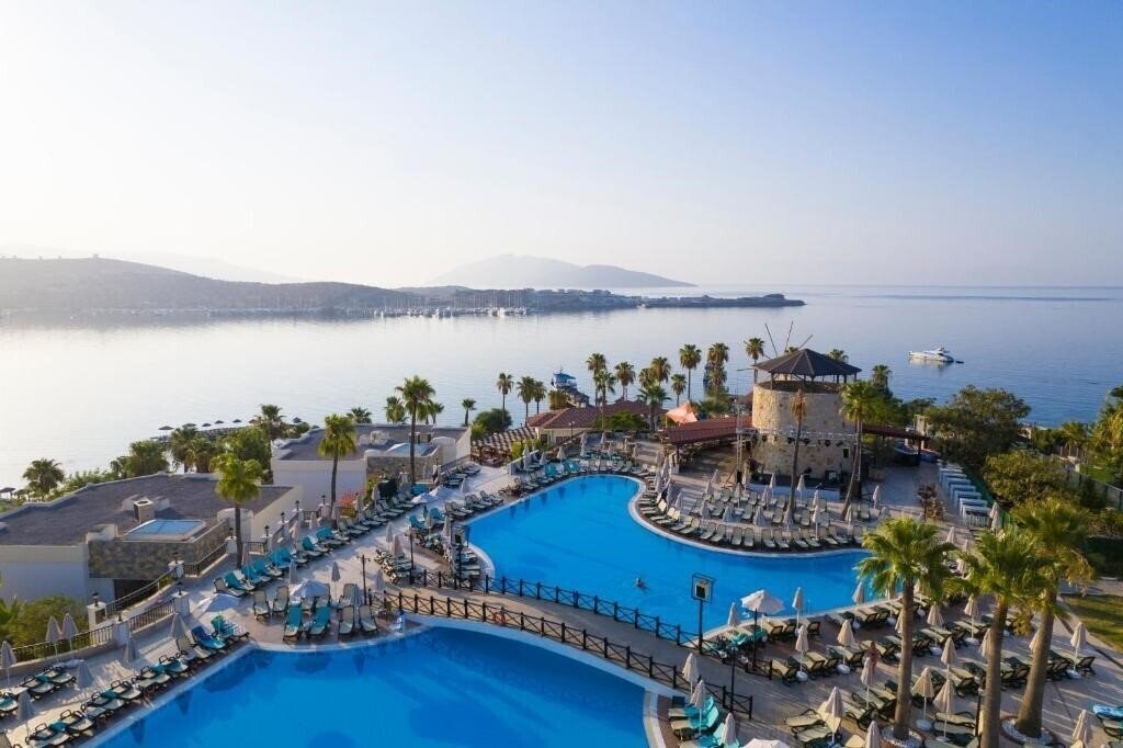 Hotel Selectum Colours Bodrum (ex. Wow Bodrum Resort, Asteria Bodrum Resort, World of Wonders Bodrum Resort) 5*