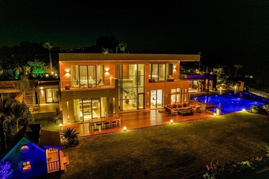 Фото Mare Deluxe Residence & Villas 4*