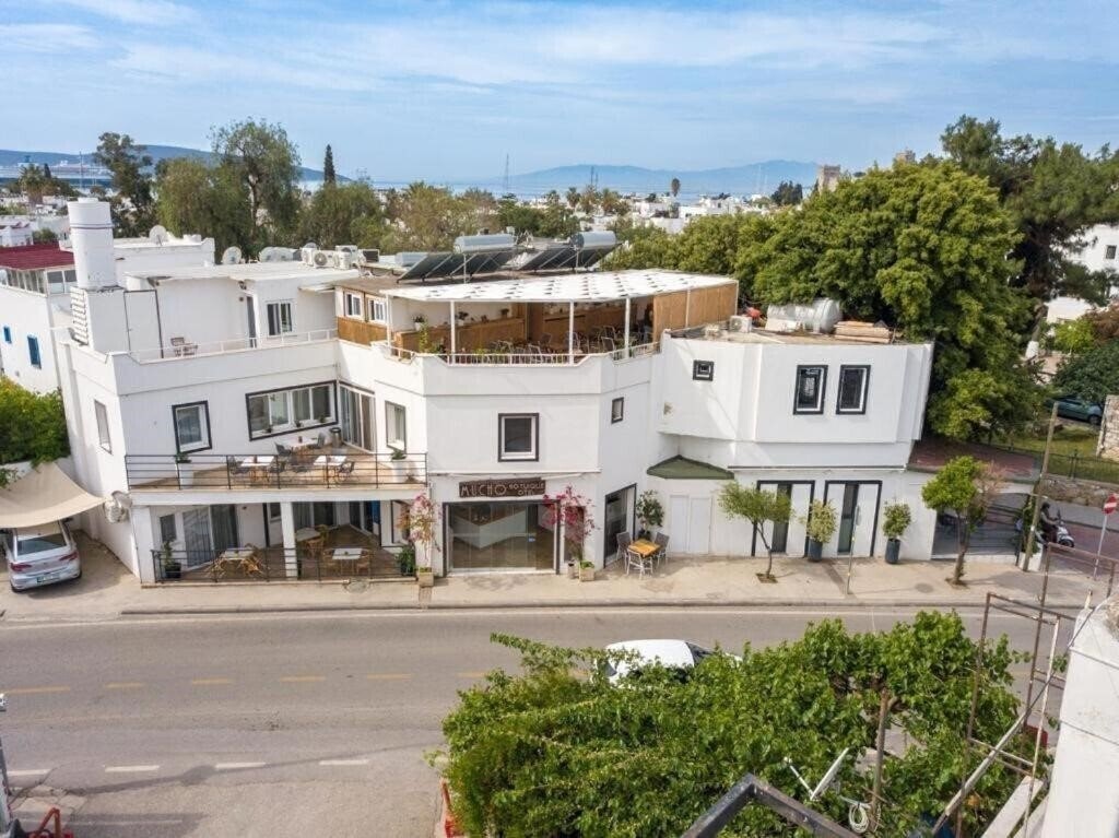 Hotel Boti Butik Hotel (ex. Mucho Boutique Hotel) 3*