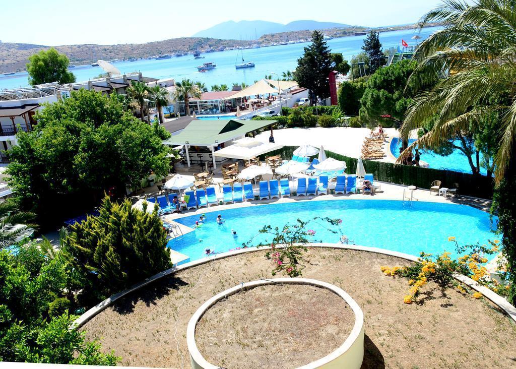 Hotel Royal Palm Beach 3*