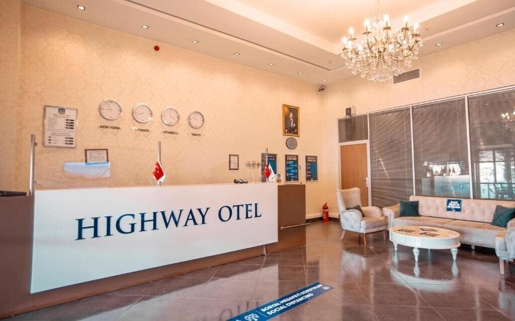 Фото Highway Hotel (ex. Highway Otel) 4*