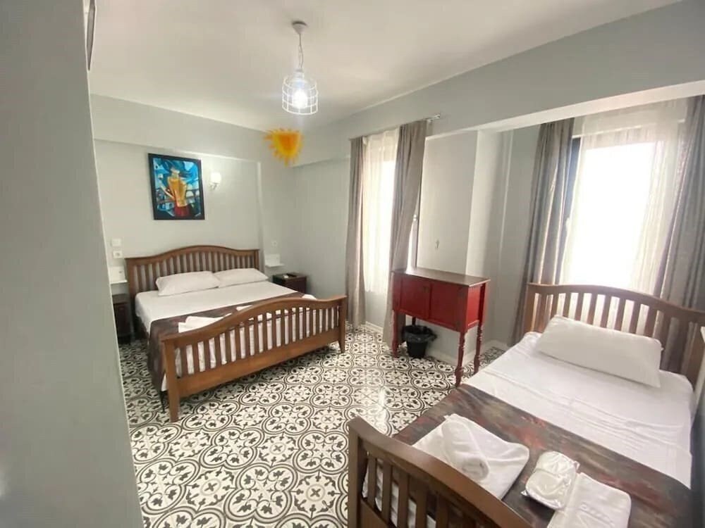 Фото Tenes Garden Otel (ex. Alada Garden Otel Bozcaada) 4*