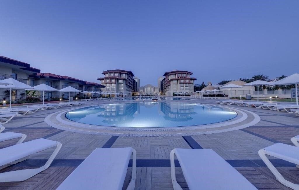 Imaginea Radisson Blu Resort & SPA Cesme (ex. Radisson Blu Hotel) 5*