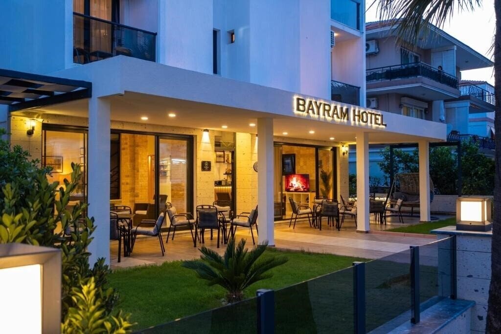 Imaginea Bayram Otel Cesme 3*