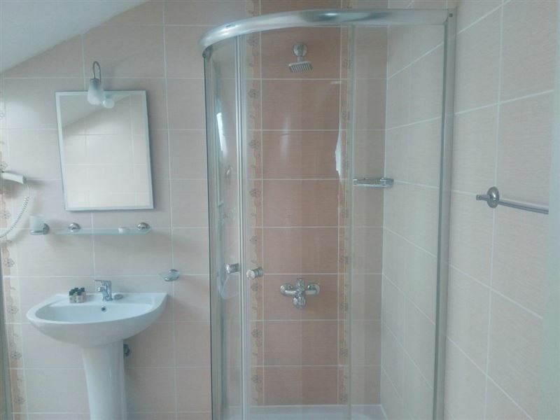 Hotel Grove Hotel 2*