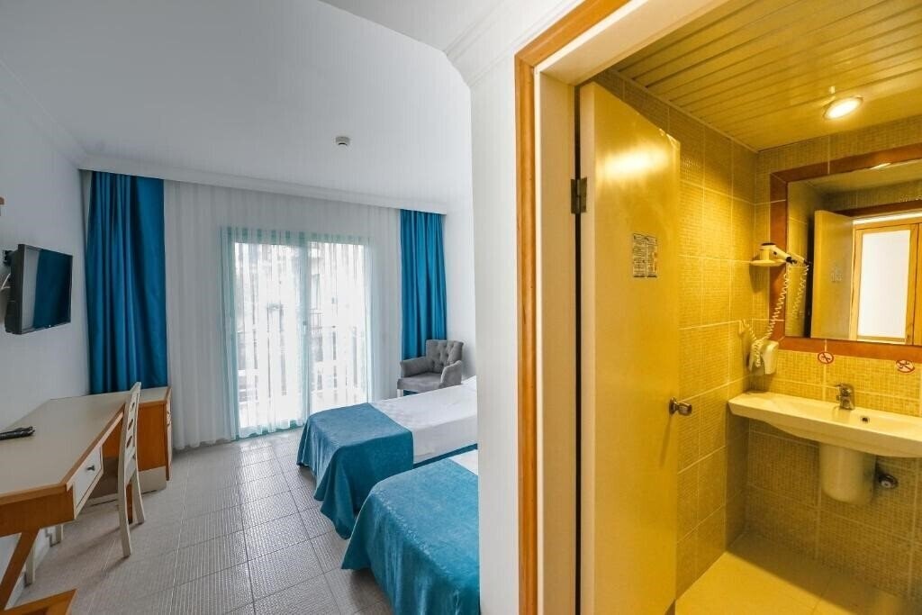 Fotografie Rebin Beach 3*