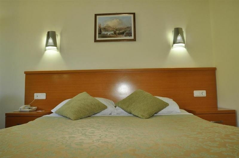 Green Forest Holiday Village 5*. Green Forest Holiday Village. Perdikia Hill Hotels & Villas 4*.