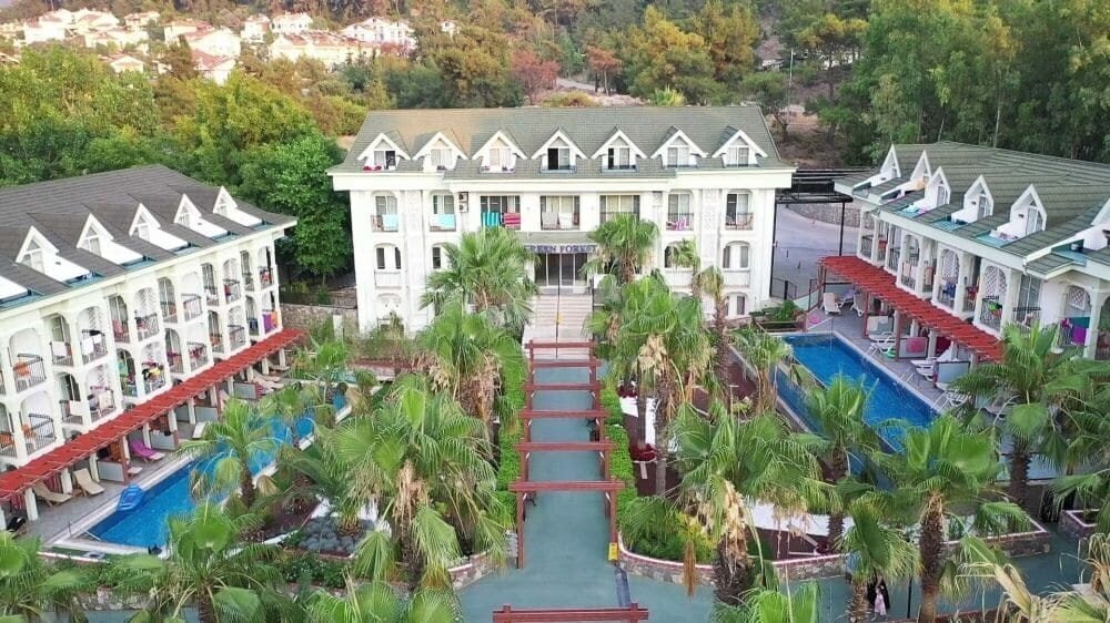 Hotel Green Forest Holiday Village 5*