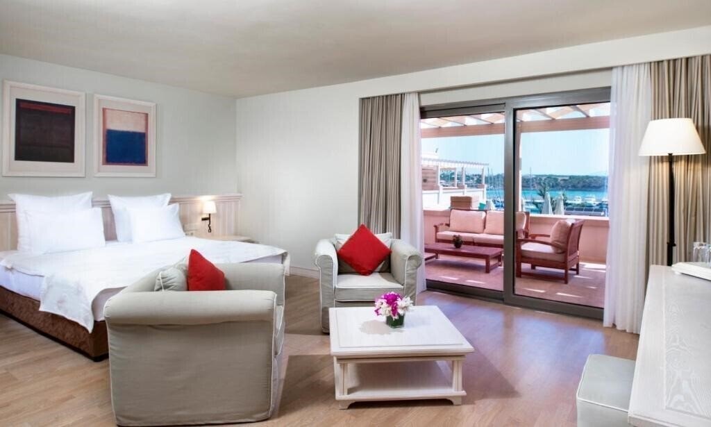 Imaginea Didim Yacht Club Hotel 5*