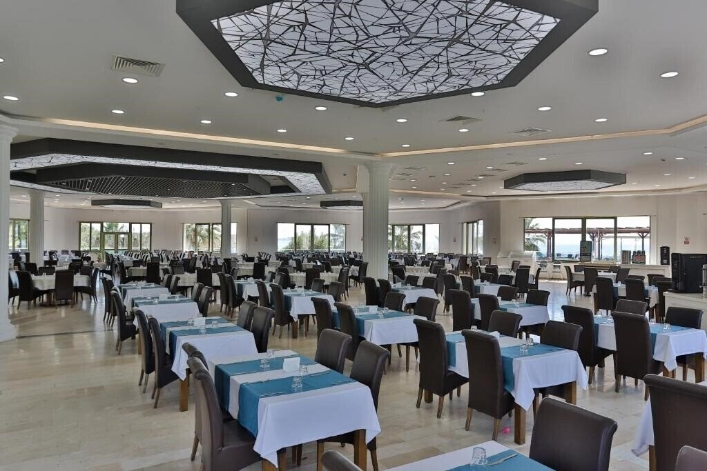 Картинка Anadolu Hotels Didim Club (ex. Palm Wings Beach Resort) 5*