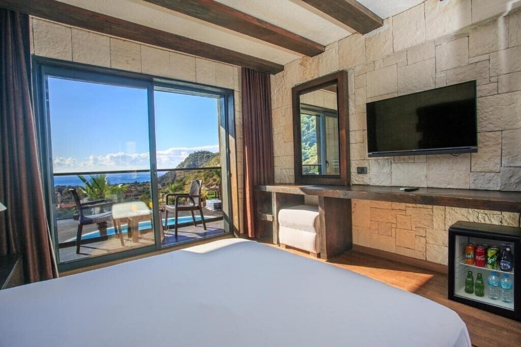 Imaginea Manaspark Deluxe Hotel (ex. Manaspark Oludeniz) 4*