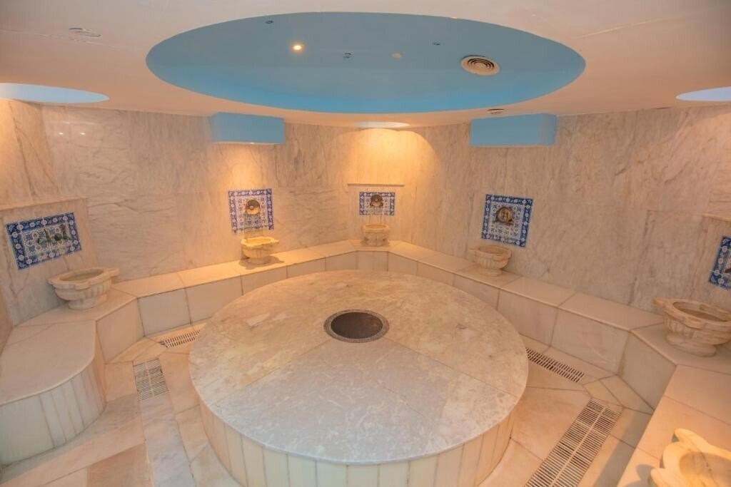 Фотография Oludeniz Resort by Z Hotels (ex. Noa Hotels Oludeniz Resort, Oludeniz Resort, Z Hotels Oludeniz Resort, Oludeniz Beach Resort by Z Hotels) 4*