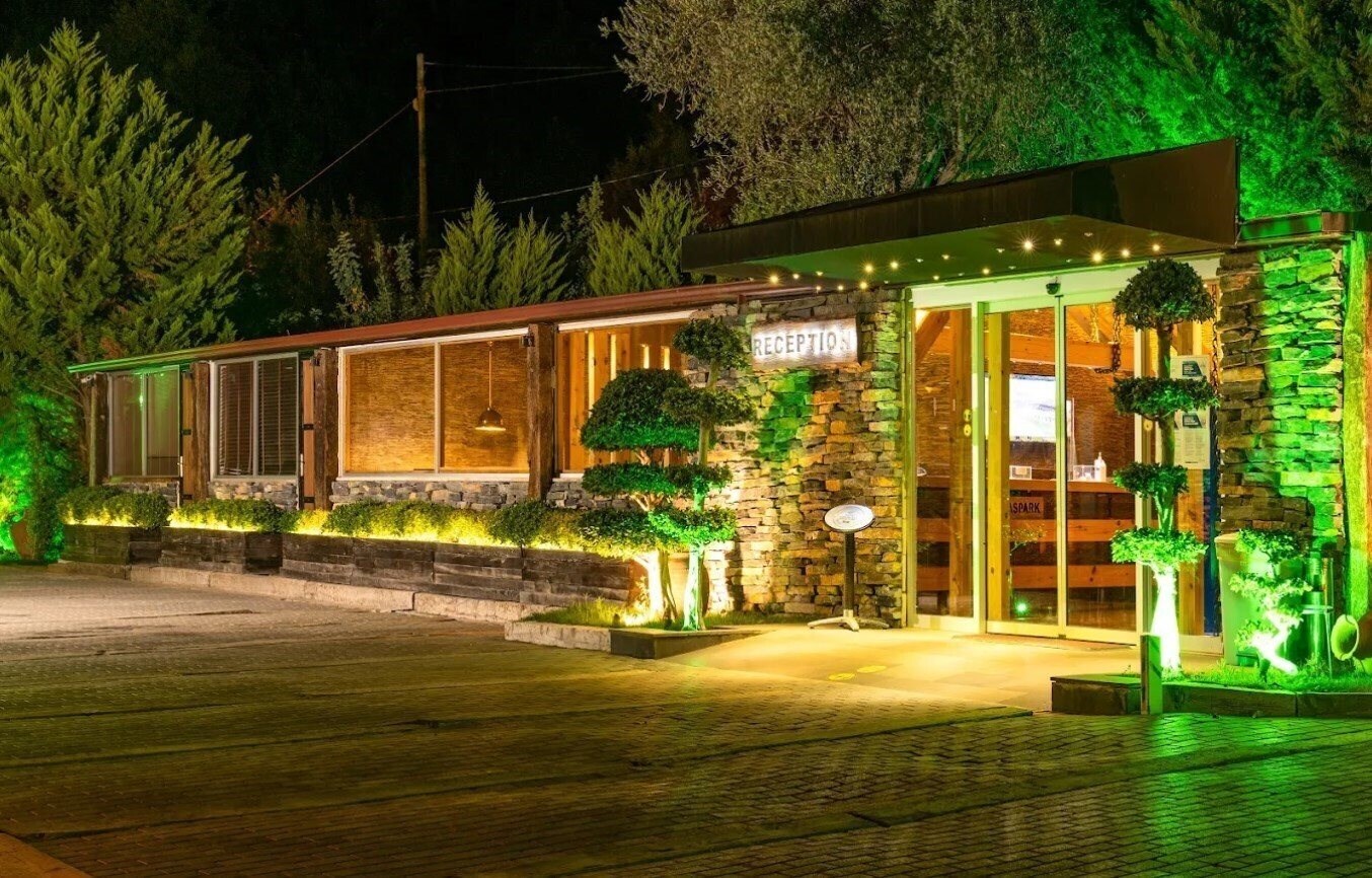 Imaginea Manas Park Hotel 5*