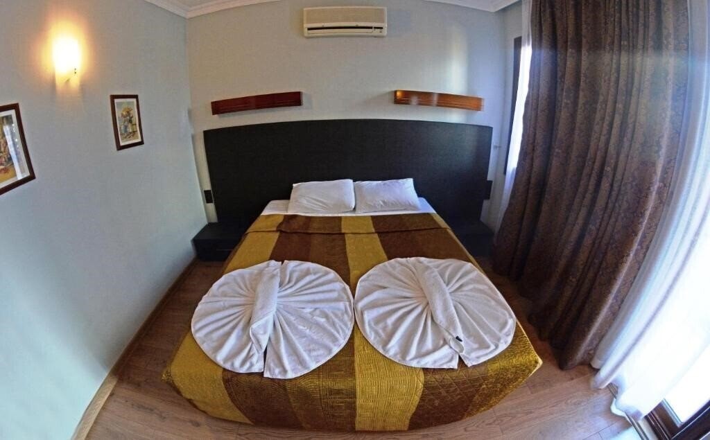 Imaginea Hisar Holiday Club 3*