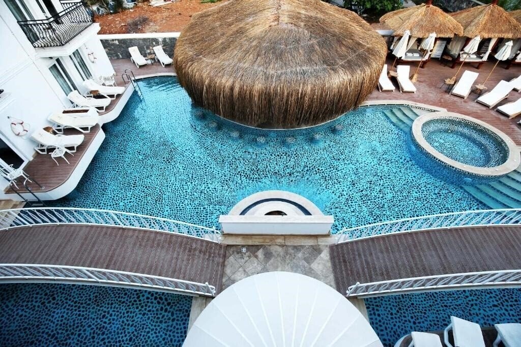 Fotografie The PineHill Hotel & Suites 3*