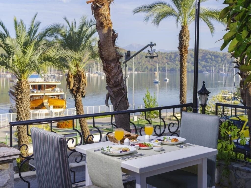 Фотография Villa Daffodil 3*