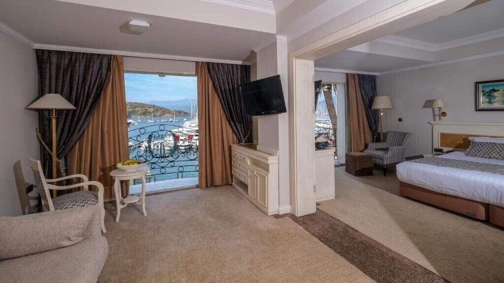 Картинка Ece Saray Marina 5*