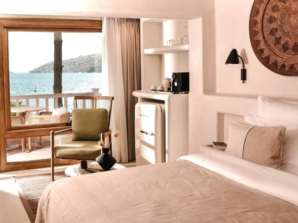 Fotografie Perios Beach House (ex. Pine Beach Boutique Hotel, Dora Beach Turunc Hotel) 3*