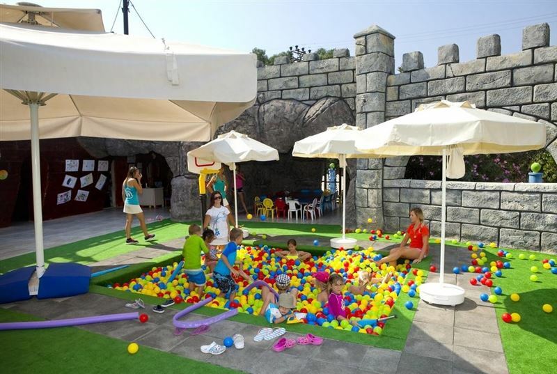 Imaginea Club Resort Atlantis 4*