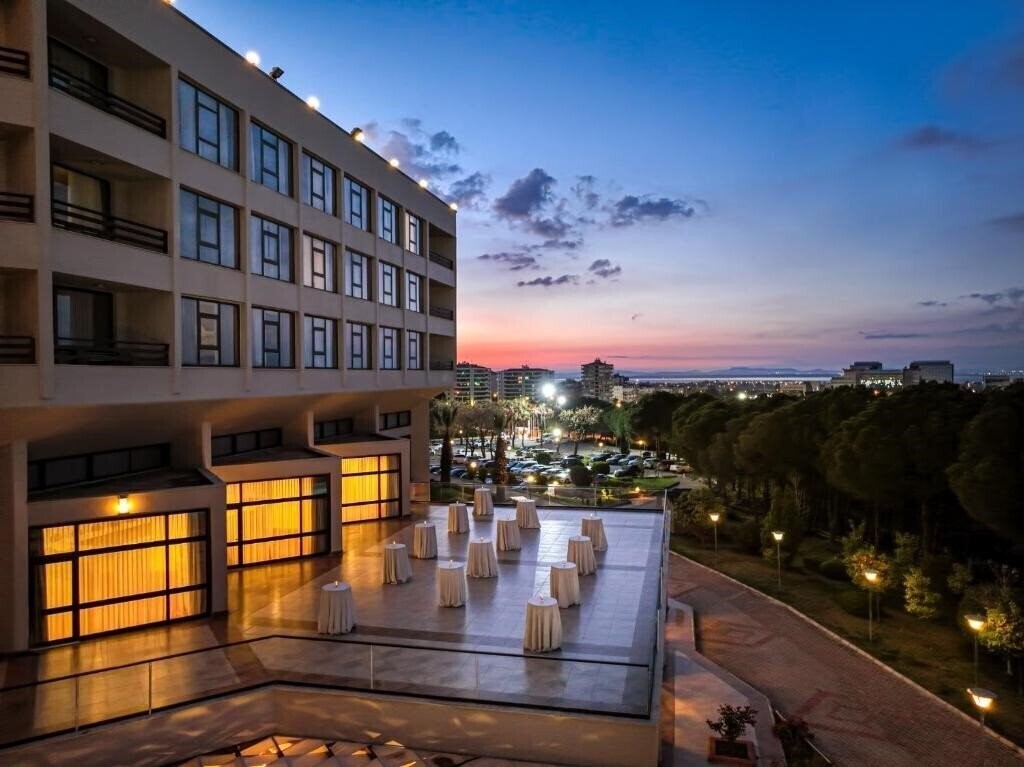 Imaginea Kaya Izmir Thermal & Convention 5*