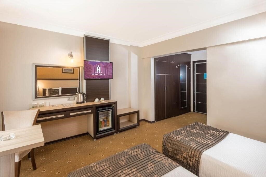 Imaginea Hotel Ismira 4*