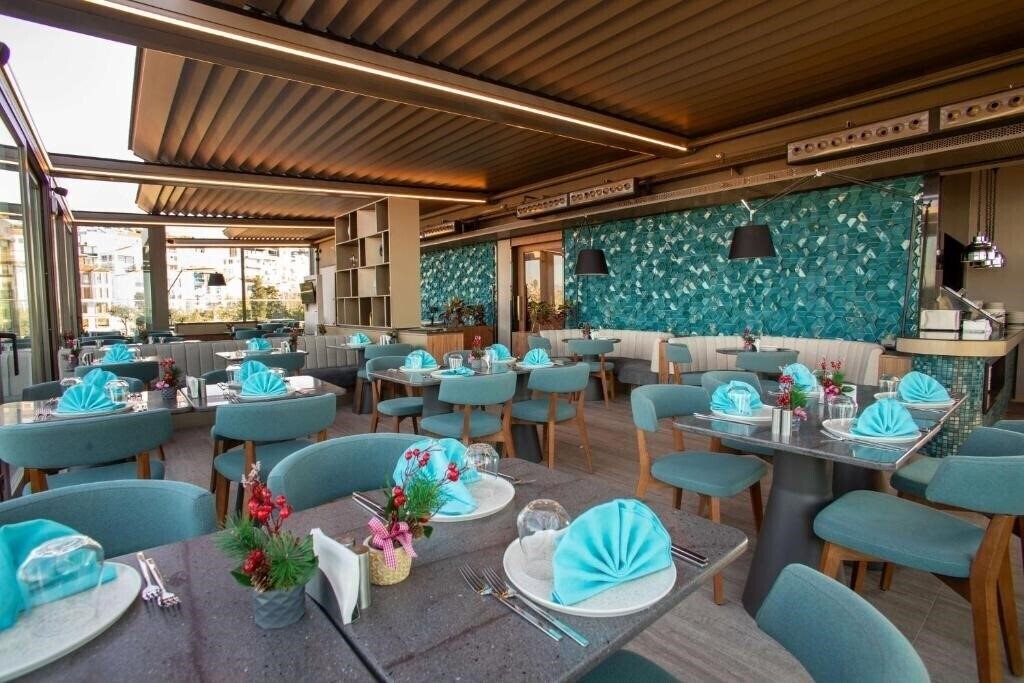 Изображение Best Western Plus Hotel Konak (ex. Best Western Plus Konak) 4*