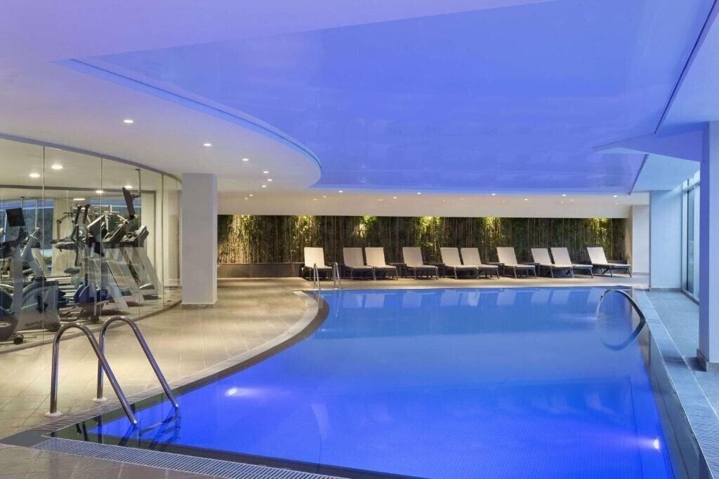 Imaginea Ramada Hotel & Suites Kemalpasa Izmir 4*