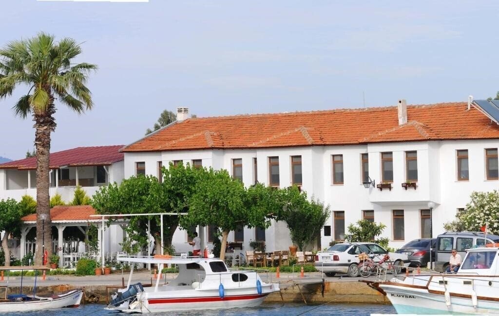 Fotografii Teos Lodge Pansiyon & Restaurant Boutique 3*
