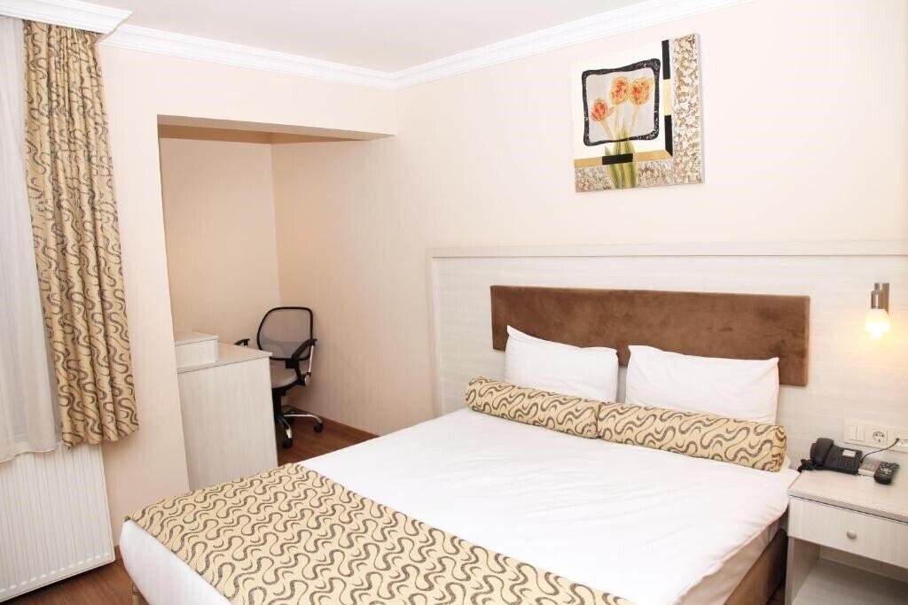Imaginea Grand Zeybek Hotel 3*