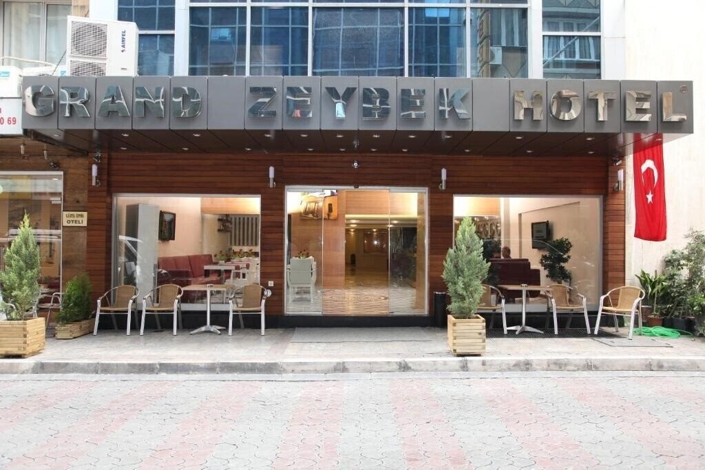 Imaginea Grand Zeybek Hotel 3*