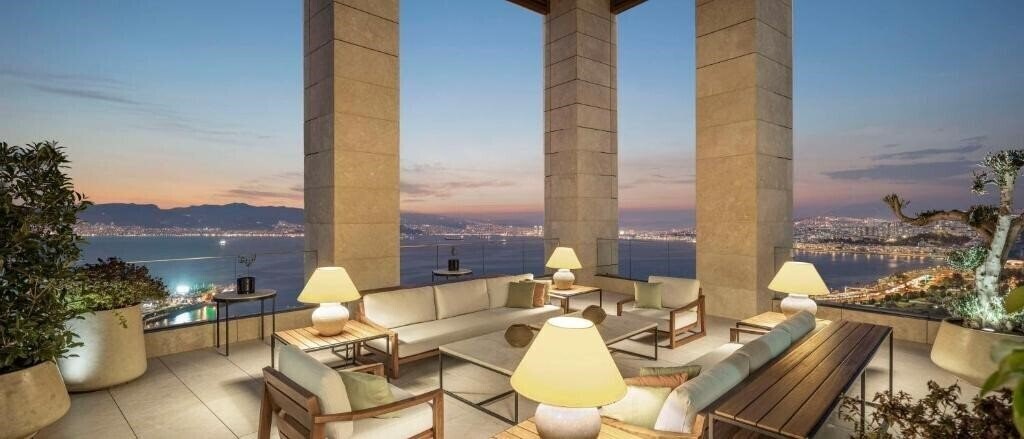 Fotografie Hyatt Regency Izmir Istinyepark  Luxury 5*