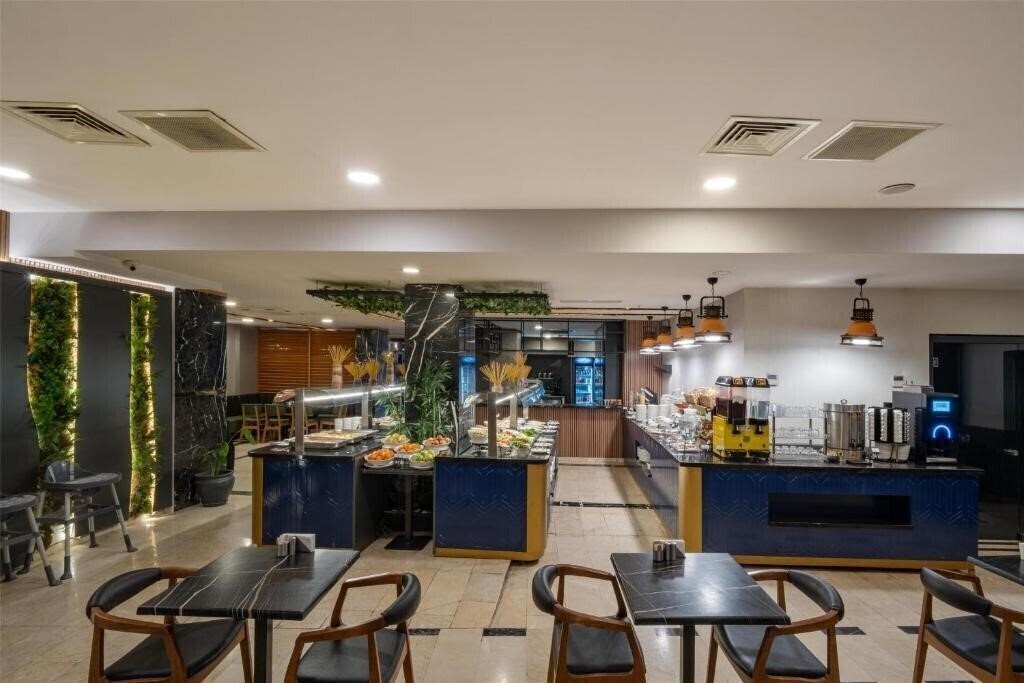 Fotografii Best Western Hotel Izmir (ex. Mitte Port Hotel Izmir, Aksan) 4*