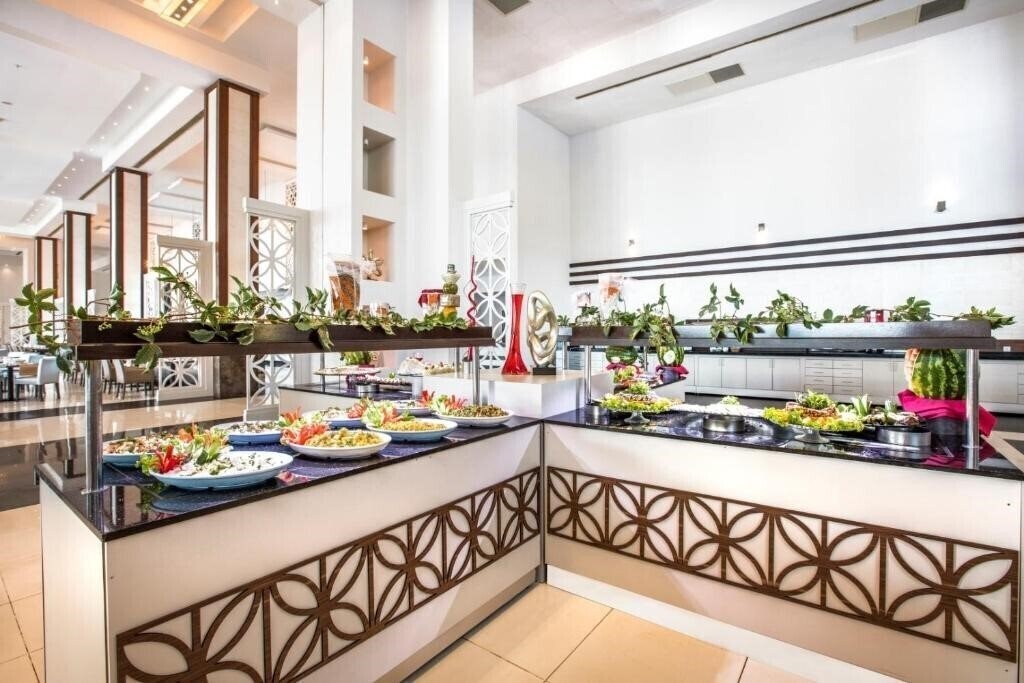 Imaginea Aria Claros Beach & SPA Resort (ex. Onyria Claros Beach Spa & Resort) 5*
