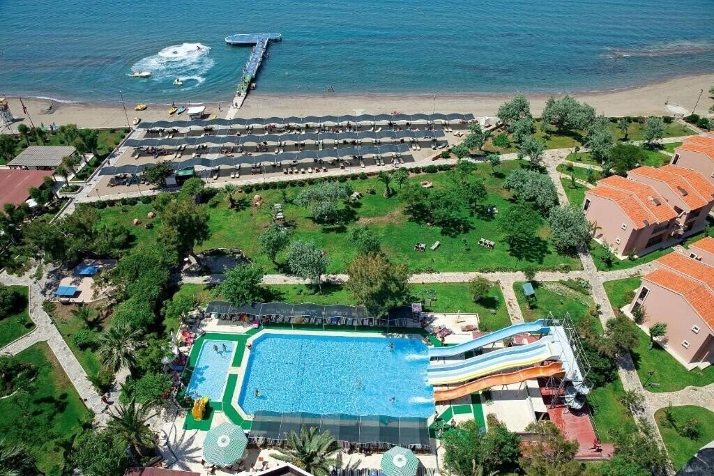 Fotografie Club Yali Hotels & Resort 5*