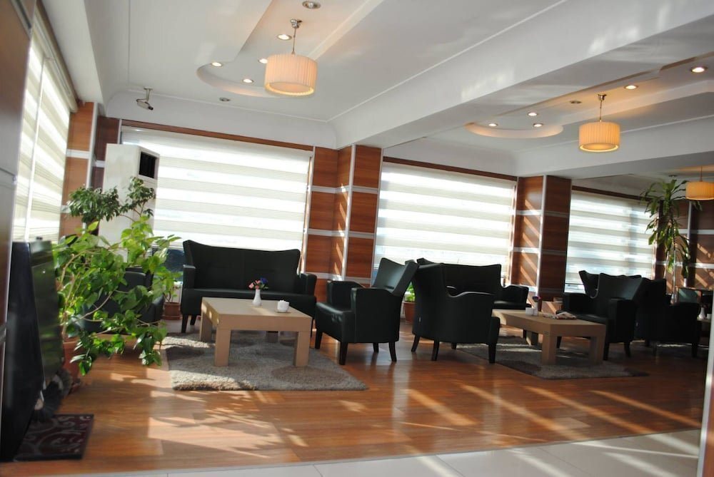 Imaginea Grand Arslan Hotel 3*