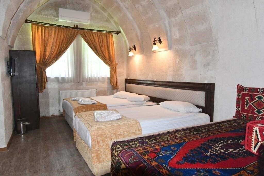 Hotel Burcu Kaya Hotel 4*