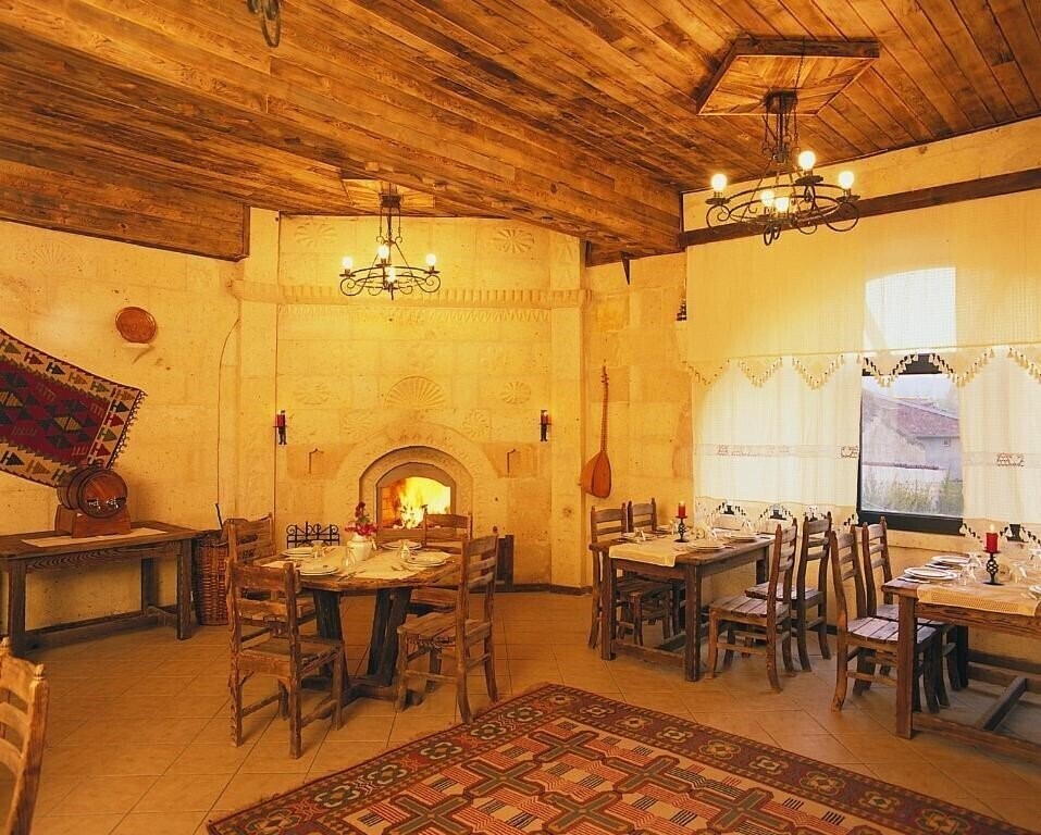 Imaginea Burcu Kaya Hotel 4*