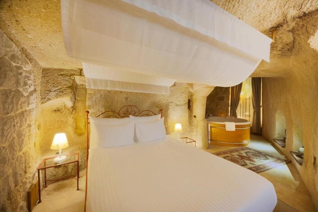 Изображение Tafoni Houses Cave Hotel (ex. Tafoni Evleri) 5*