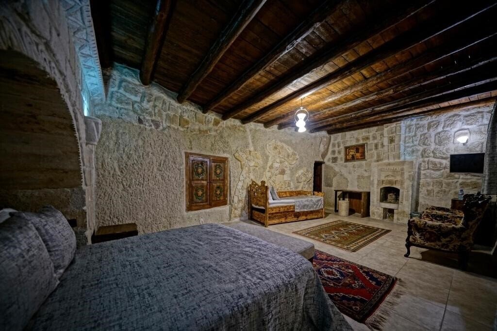 Fotografie Holiday Cave Hotel (ex. Flintstones Cave) 3*