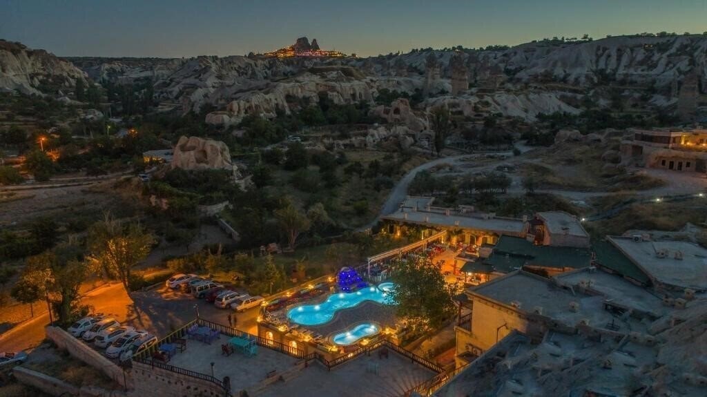 Imaginea Holiday Cave Hotel Boutique 3*