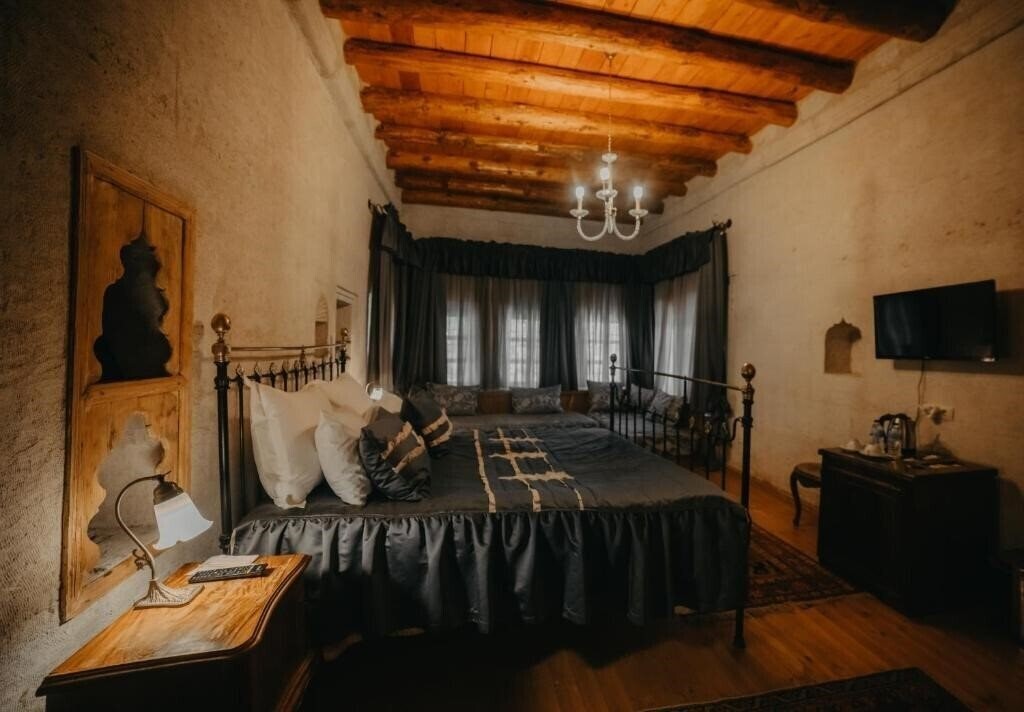 Imaginea Dere Suites Cappadocia (ex. Dere Suites Hotel, Dere Suites) 4*