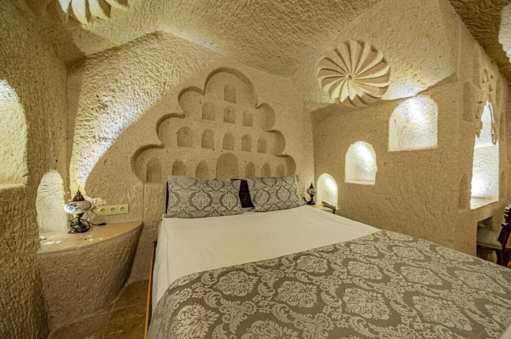 Фото Ascension Cave Suites 3*