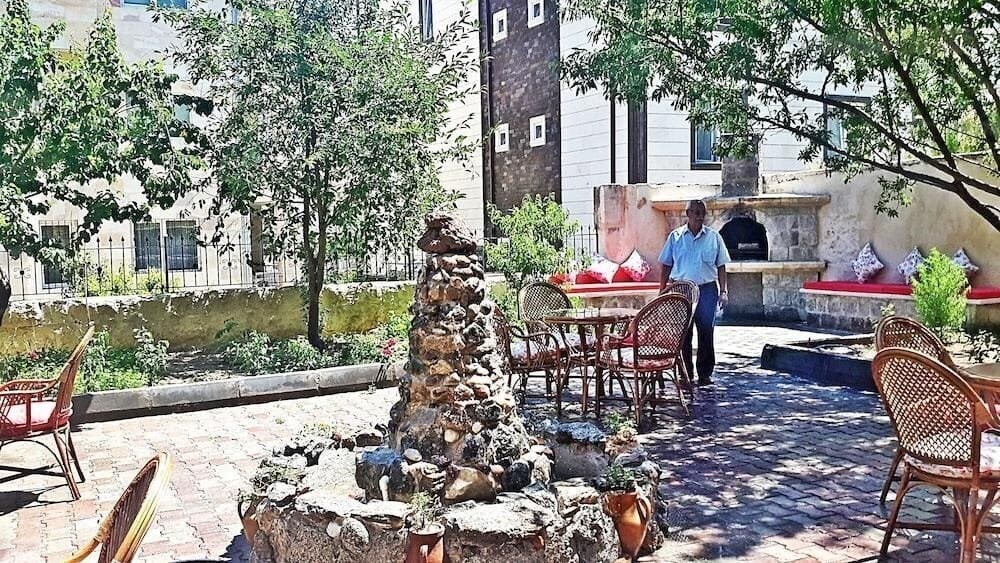 Картинка Dedeli Delux Hotel (ex. Dedeli Guesthouse) 3*