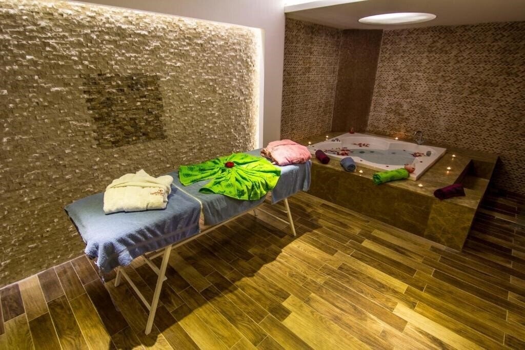 Fotografie Grand Terme Hotel 3*