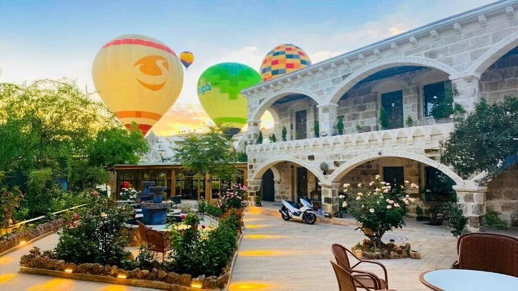 Imaginea Kayatas Hotel 2*