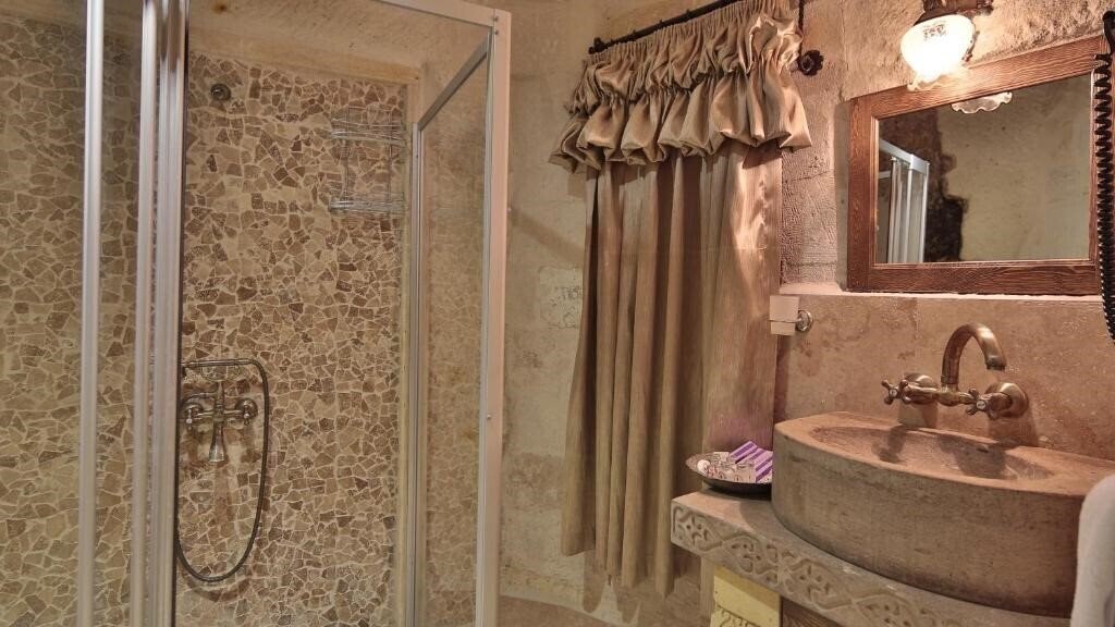 Изображение Phocas Cave Suites 3*