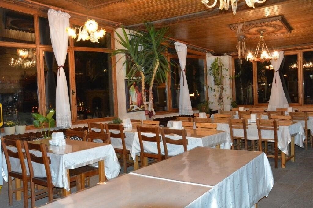 Fotografie Travel Inn Cave Hotel 3*